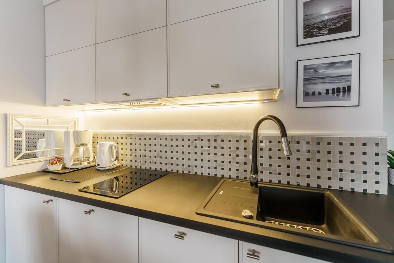 Apartamenty Lighthouse Mrzezyno Bagian luar foto